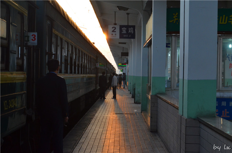 <h4>'DSC_0017_zpsf850d107' 4928 x 3264 | NIKON D5100 | 2013-09-28 07:06:12</h4>