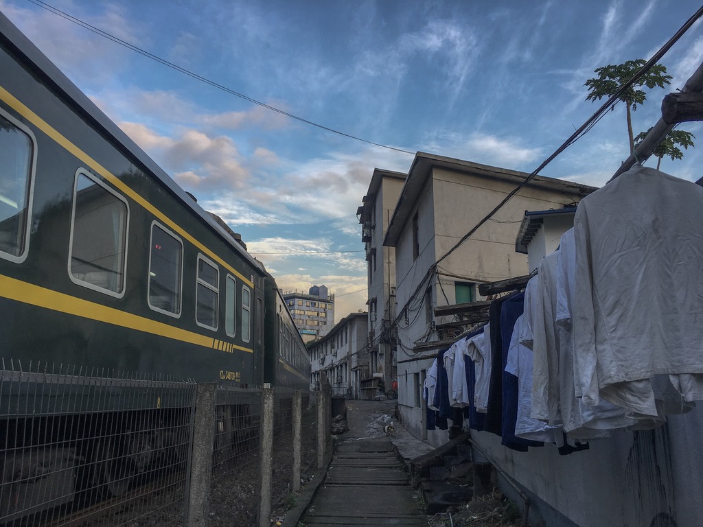 <h4>'33F7DE04-4A5F-47D2-B8FA-5F75E3DD414C_zpsdkhr5tg6' 4032 x 3024 | iPhone 6s | 2017-05-24 18:32:20</h4>