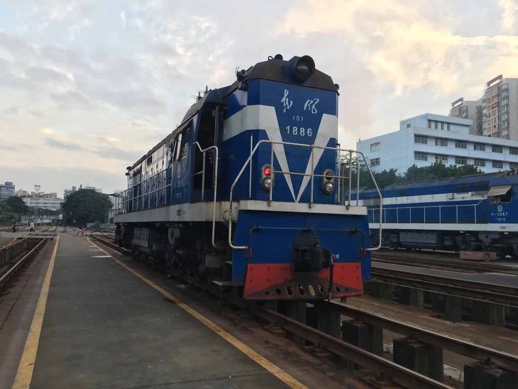 <h4>'72D64EDF-75E5-4938-8BC5-653B89796C45_zpso6lk7vkz' 4032 x 3024 | iPhone 6s | 2017-05-24 18:52:32</h4>